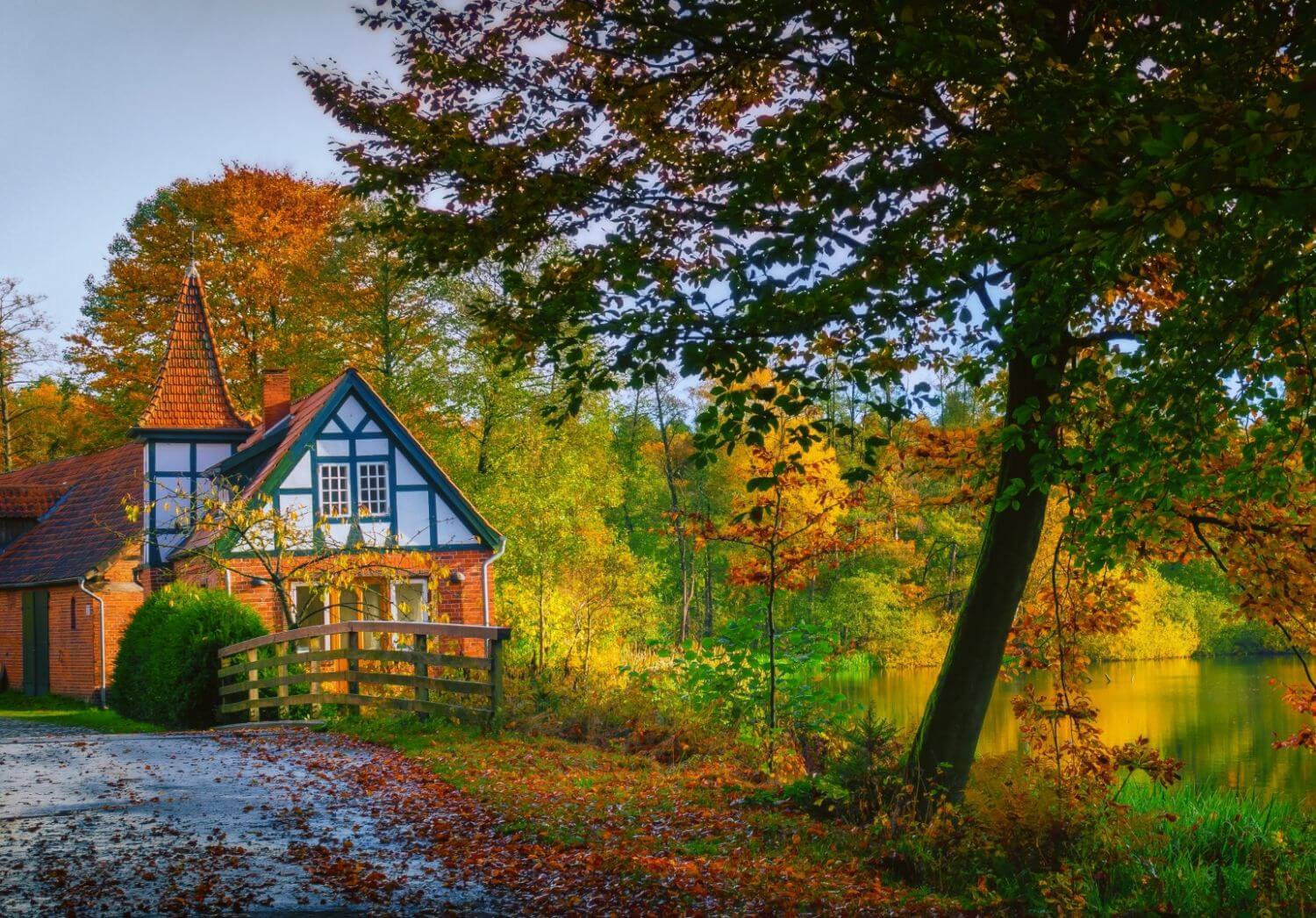 Осенний домик