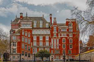 Усадебный дом