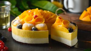 Десерт с манго