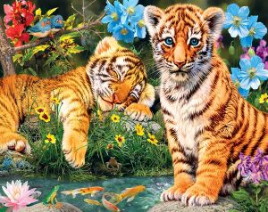 Тигрята в цветах