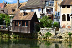 Город Сали де Беарн