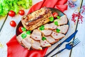 Грудинка в духовке