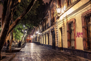 Ночная улица Мексики