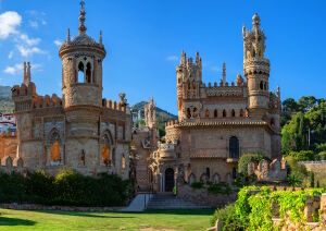 Замок Коломарес