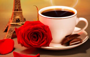 Кофе и красная роза
