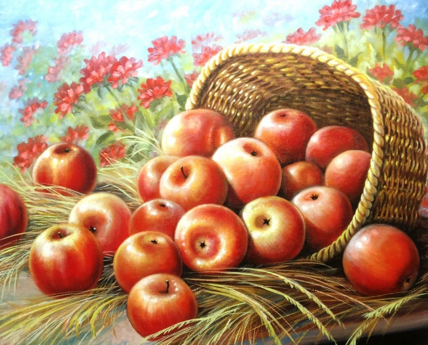 Яблоки на сене