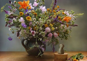 Цветы и ежик