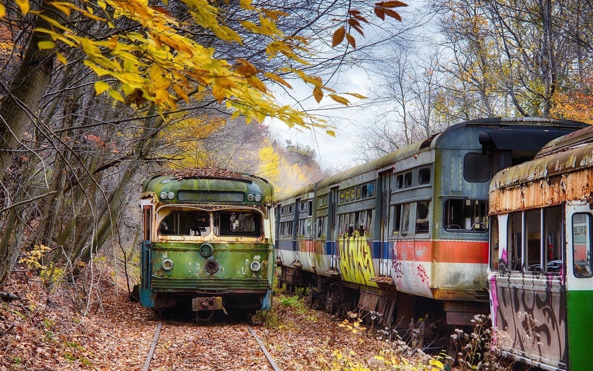 Старые советские поезда