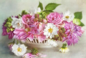 Цветы в чаше