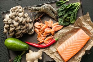 Грибы, креветки, семга