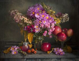 Хризантемы, гортензии, яблоки - Лионелла Зимина