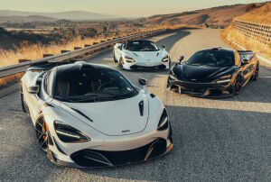 McLaren на дороге