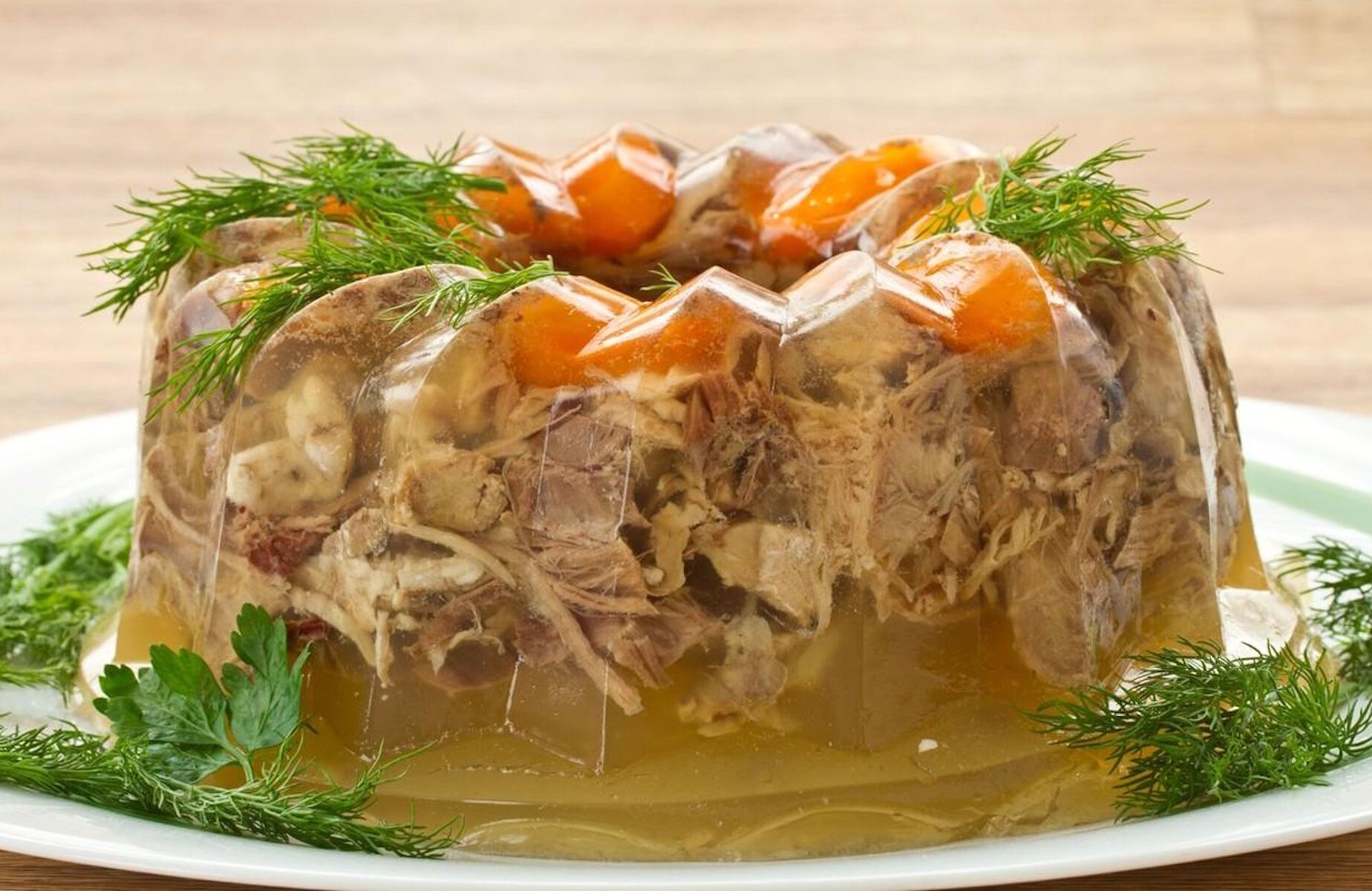 Холодец с укропом