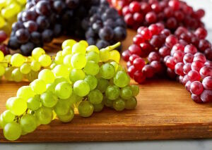 Виноград разный