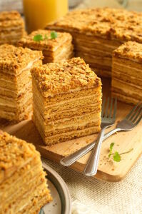 Кусочки медовика