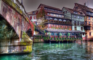 Страсбург с тучами