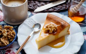 Чизкейк с медом