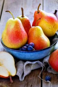 Груши и черника