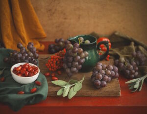 Виноград и помидорки