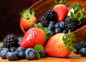 Три вида ягод