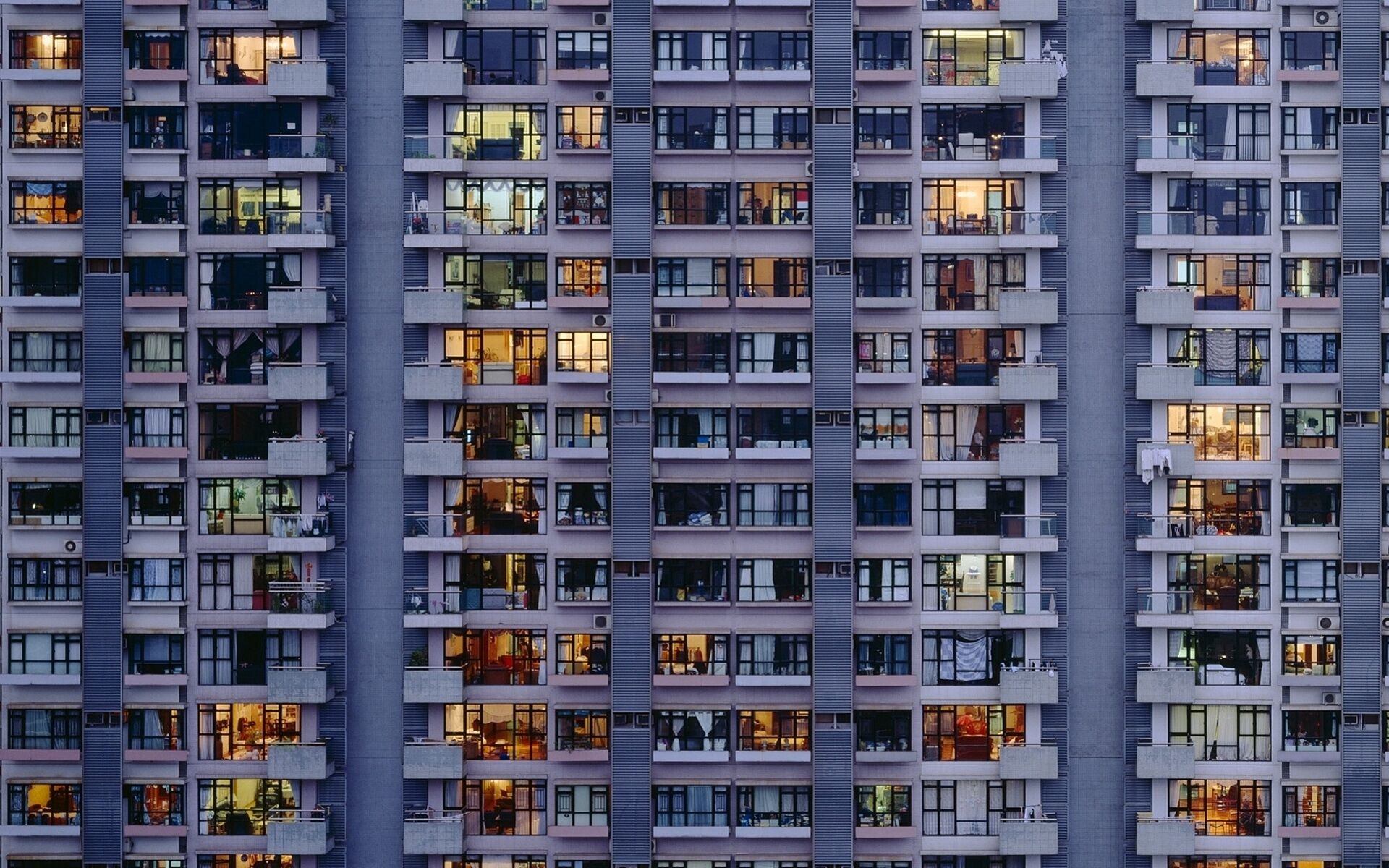 Многоэтажка