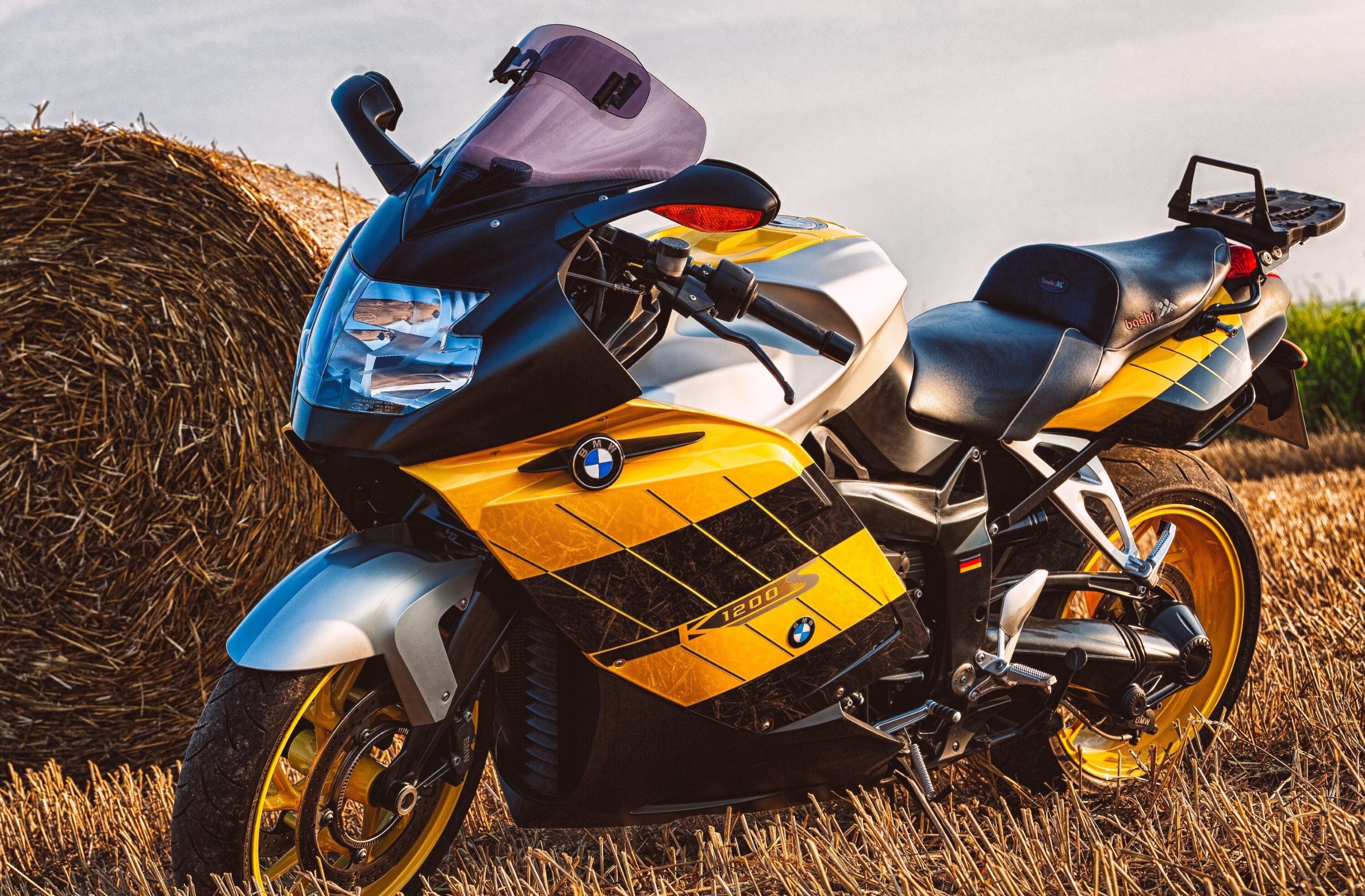 BMW K1300S