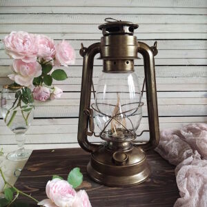 Лампа керосинка