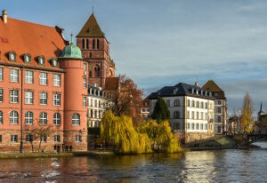 Город и коммуна на востоке Франции