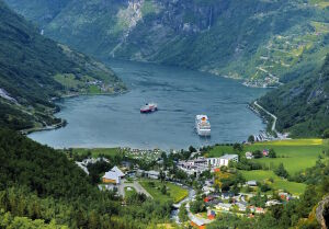 Гейрангер-фьорд Норвегия