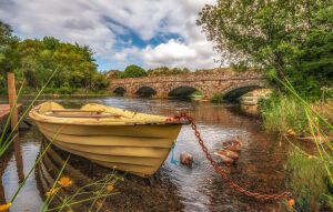 Желтая лодка