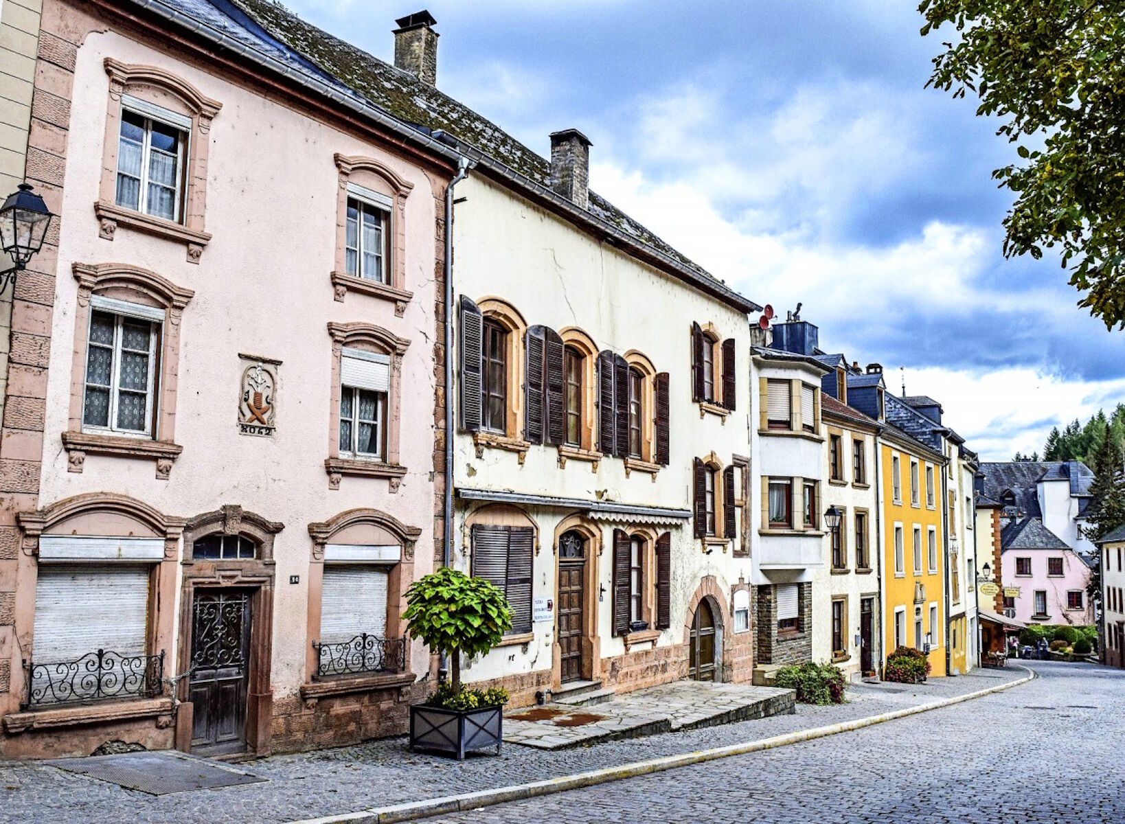 Отель де Виль де Мартель