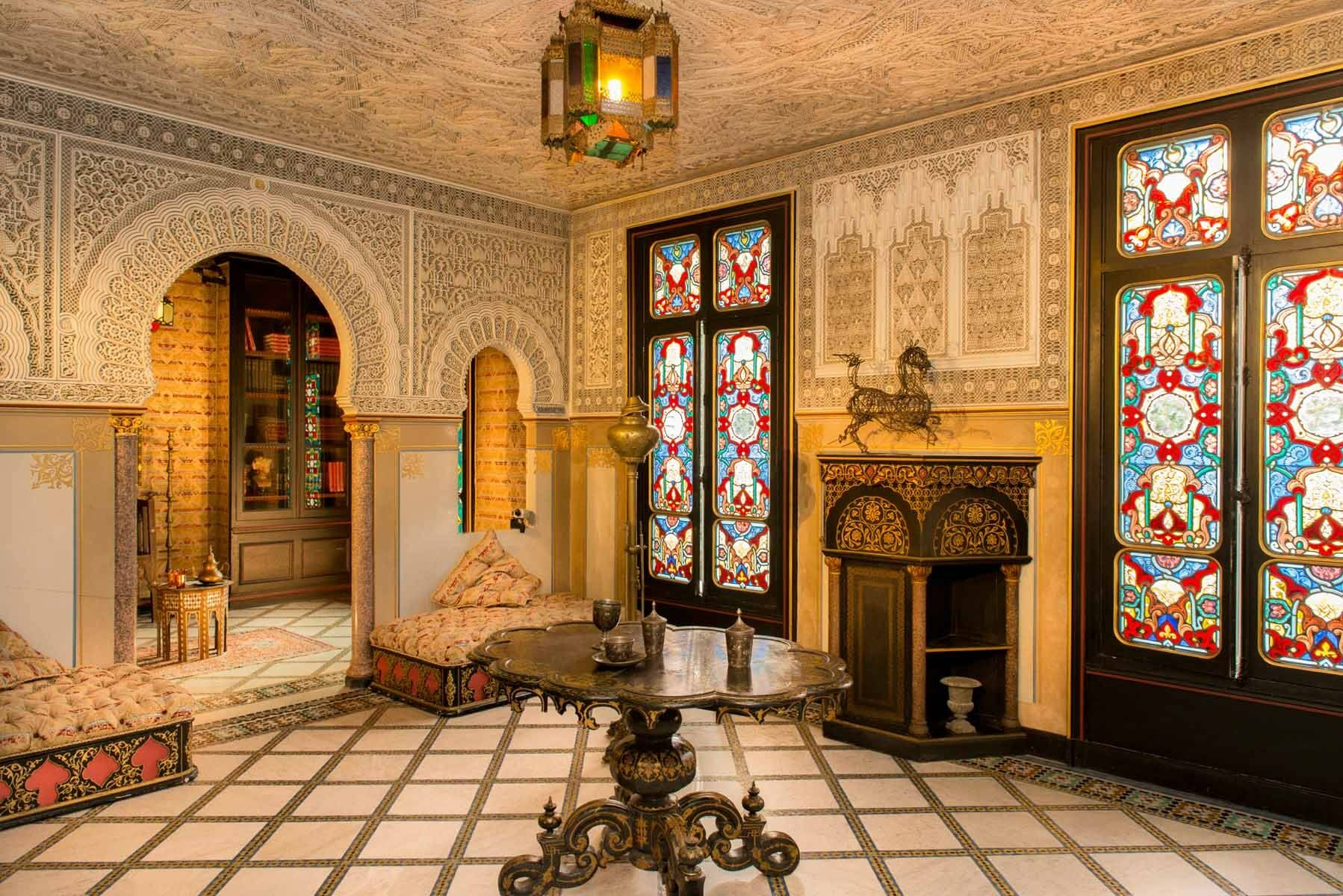 В замке Монте Кристо