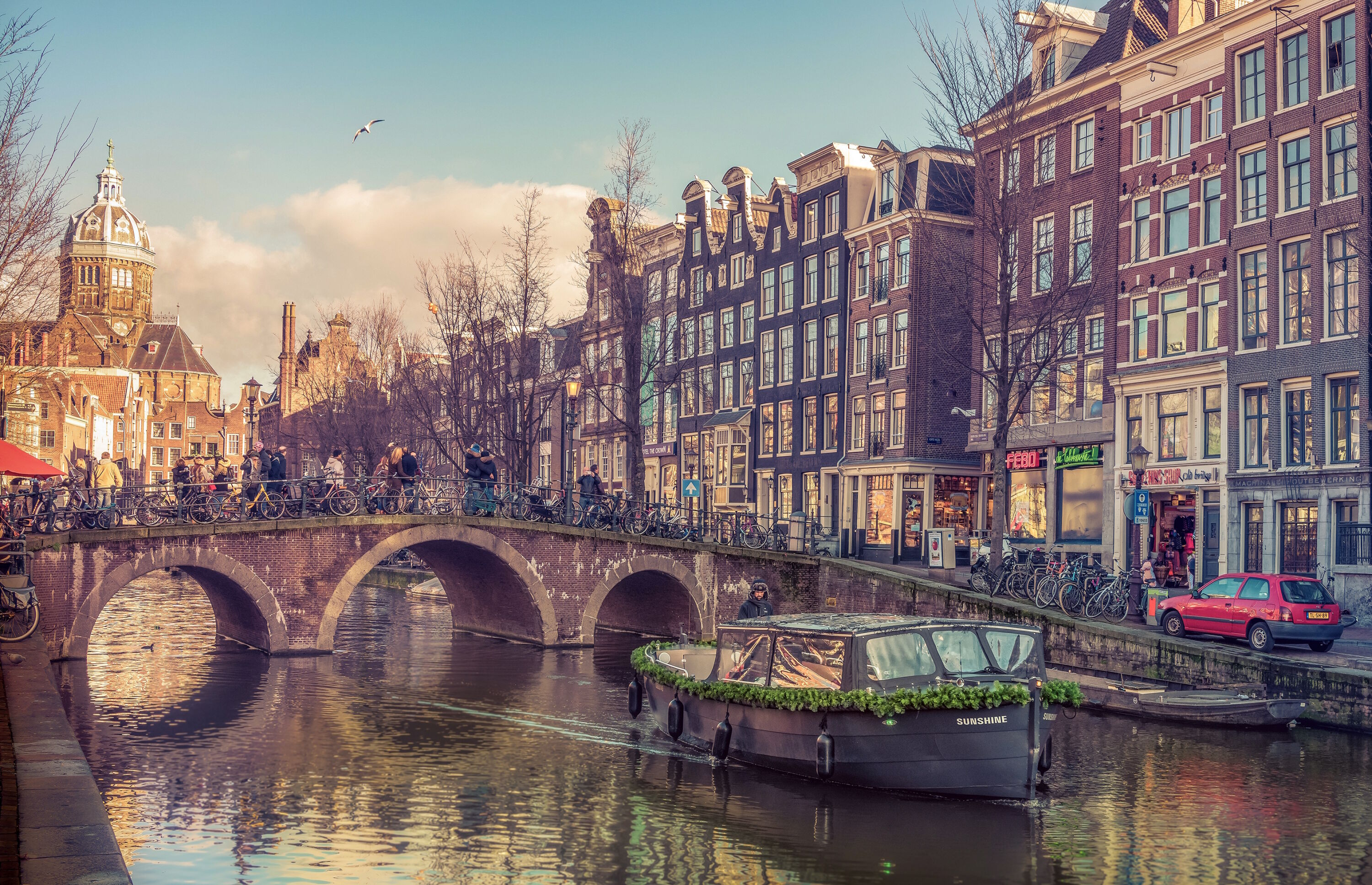 Столица и город Нидерландов