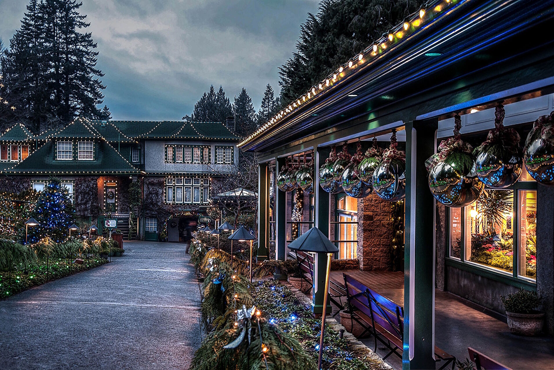 Уличная гирлянда