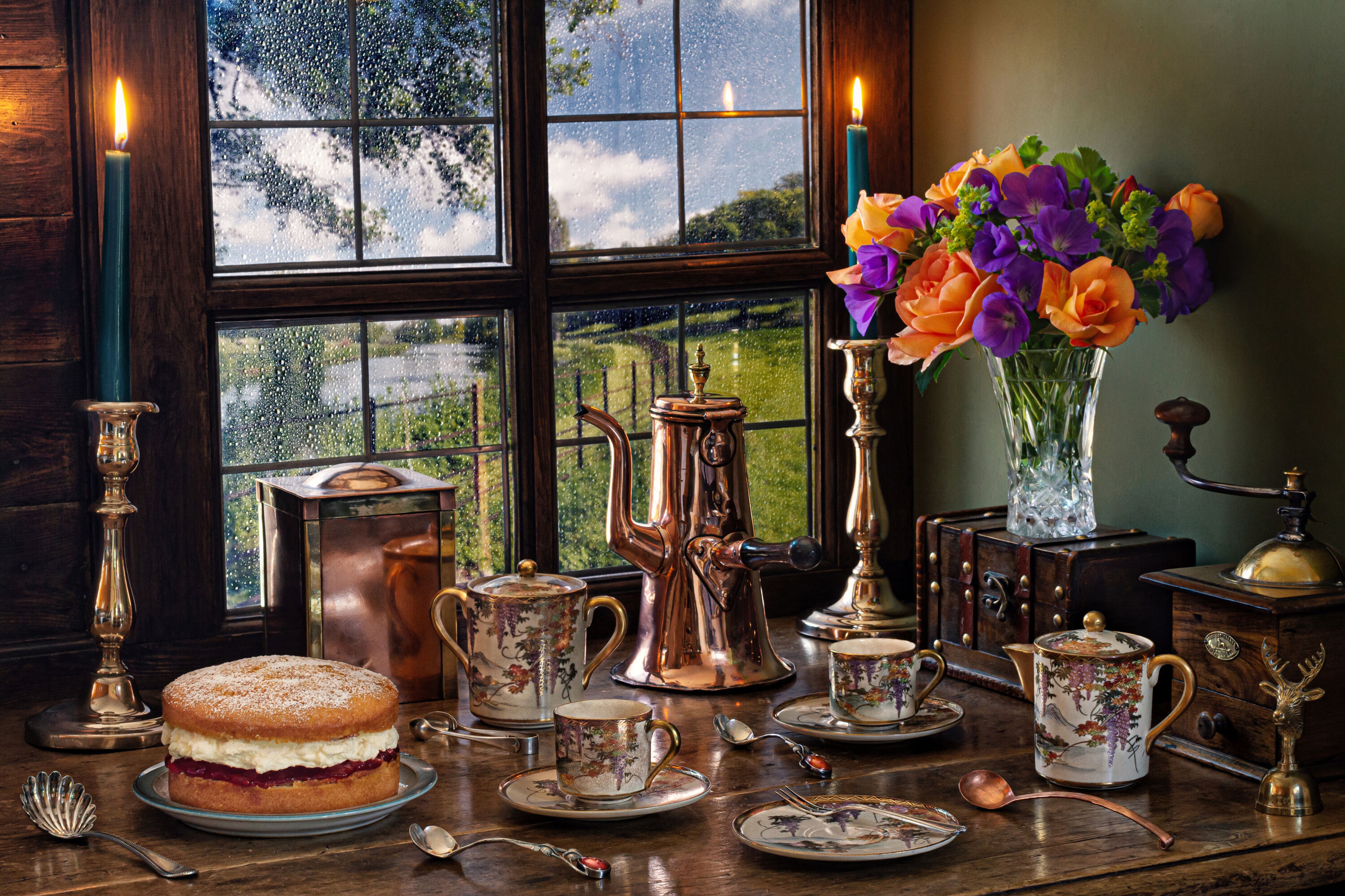 Торт у окошка