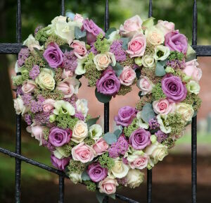 Венок в виде сердца
