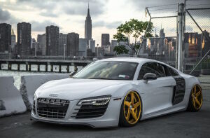 Audi R8