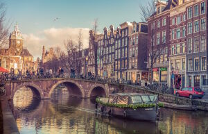 Столица и город Нидерландов