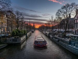 Канал Амстердама