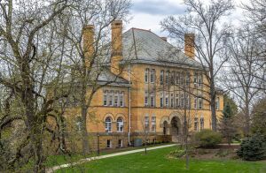 Университет