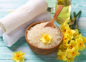 Морская соль и нарциссы