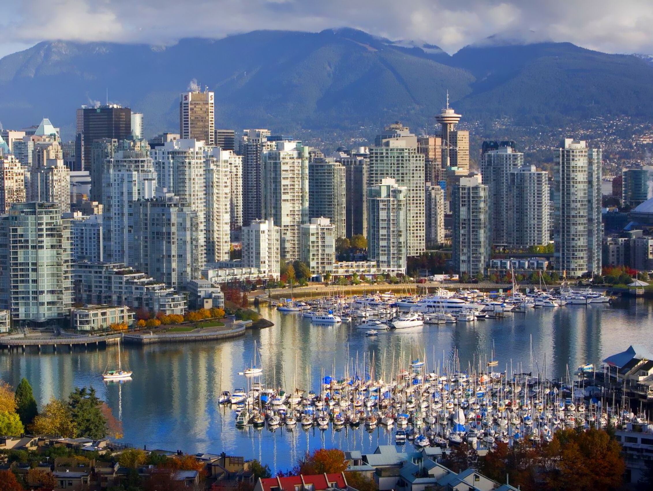 Высотки Ванкувера, Канада