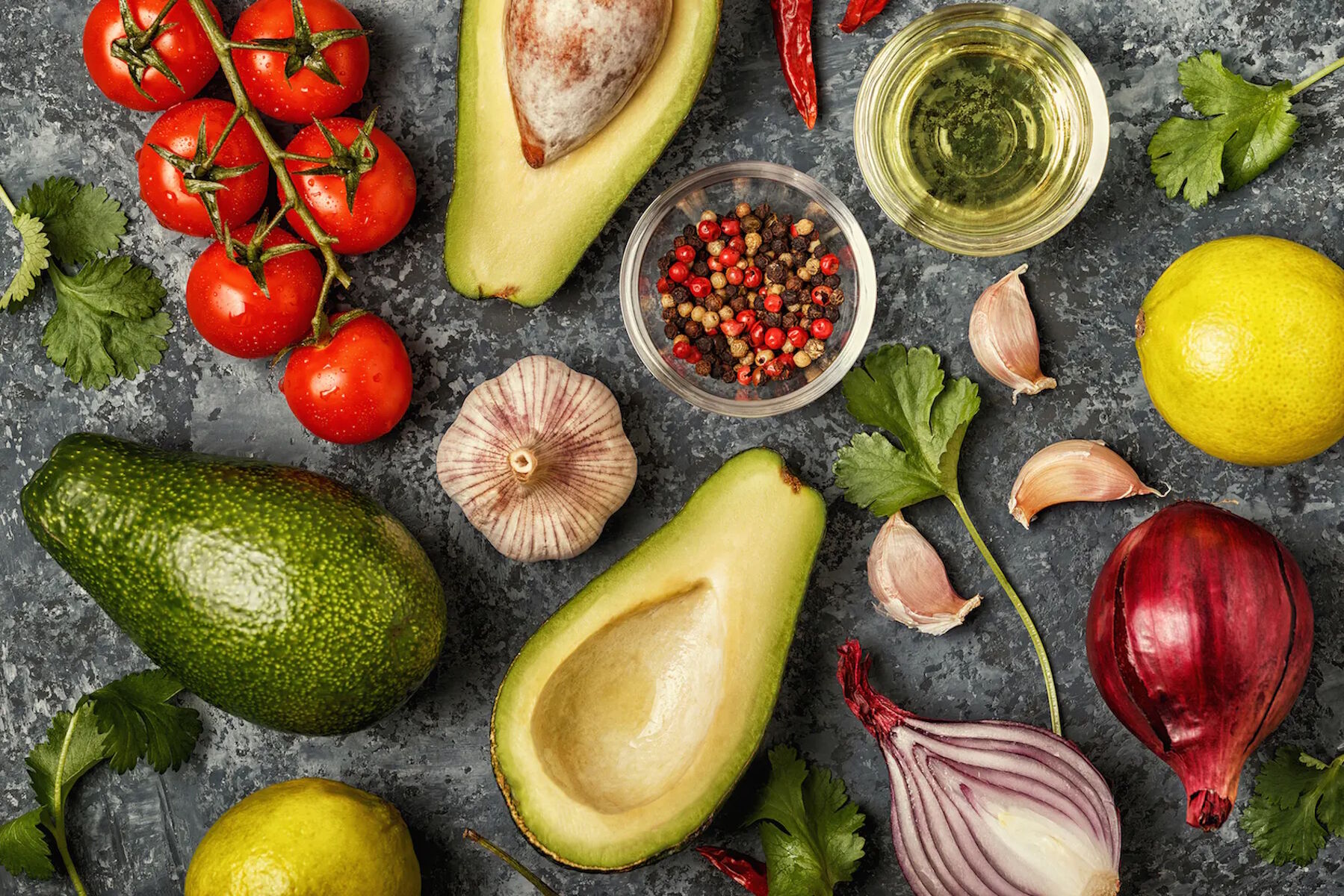 Авокадо и черри