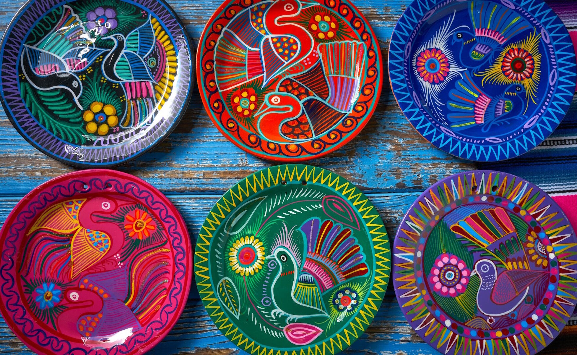 Птицы на тарелках