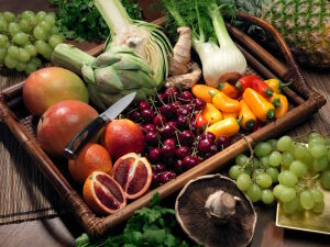 Гриб и овощи с фруктами