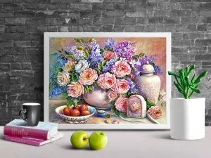 Картина с розами на столе