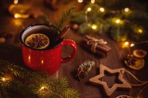 Горячий пряный напиток