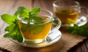 Свежий мятный чай
