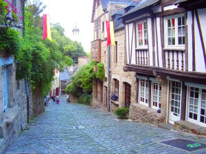 Динан Бретани