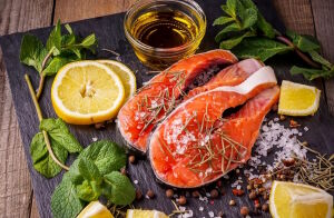 Лосось и мята